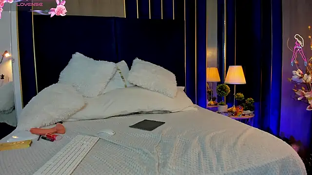 VanessaAngel online show from November 2025 11:47:02 PM