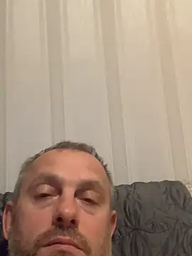 Snapshot of GHsveter chatting on September 2025 03:23:01 PM GHsveter online show from September 2025 03:23:01 PM