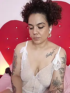 nicolette rock online show from March 2026 12:23:01 PM