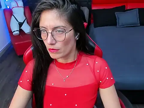 AnnyMilet  online show from July 2026 01:39:01 PM