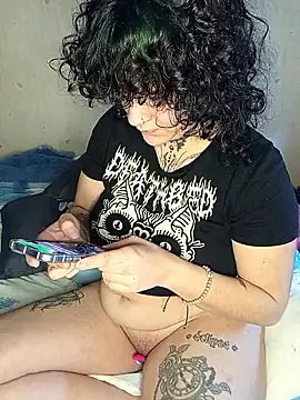 callmelouve online show from February 2026 02:13:01 PM