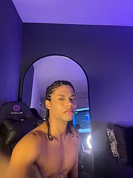 Lucas eevans online show from February 2026 12:56:02 PM