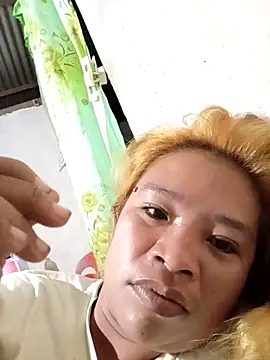 Snapshot of wet_babexxx chatting on October 2025 05:57:01 PM wet babexxx online show from October 2025 05:57:01 PM