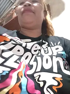 Snapshot of wet_babexxx chatting on November 2025 10:32:01 PM wet babexxx online show from November 2025 10:32:01 PM