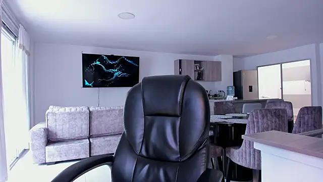 Frank Farrell online show from February 2025 08:26:02 PM