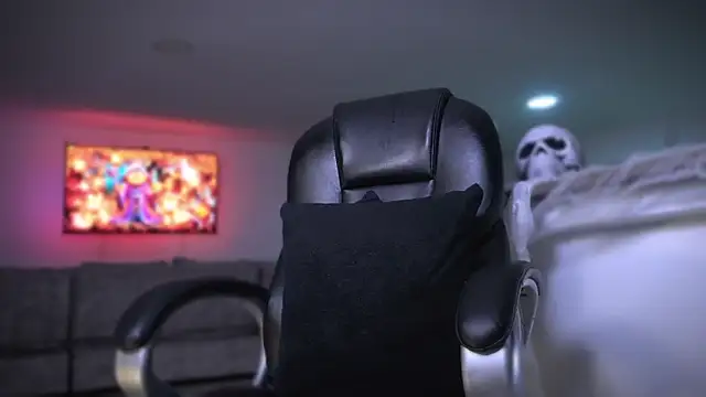 Frank Farrell online show from October 2025 11:16:02 PM