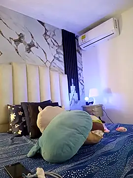 mollieblue69 online show from December 2025 01:17:01 PM