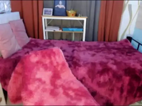 Laura yourhottestbabe123 online show from February 2025 07:00:01 PM