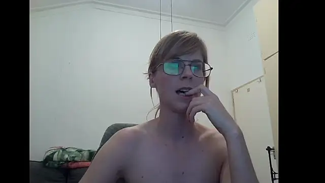 SavannaGirly online show from November 2025 07:52:02 PM