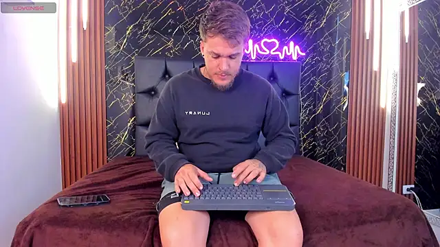 keane lee online show from September 2025 12:53:01 PM