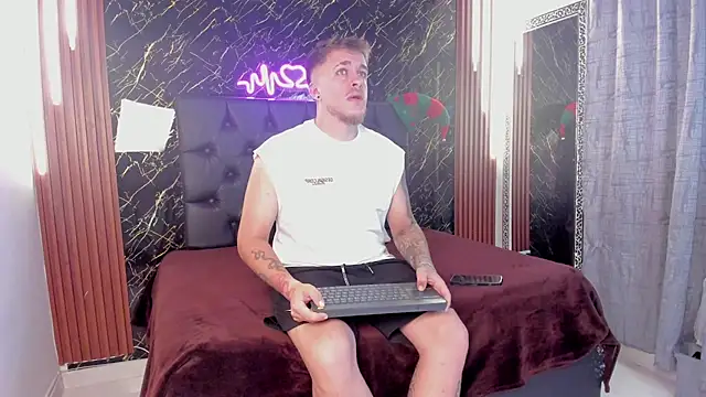 keane lee online show from December 2025 12:54:01 PM