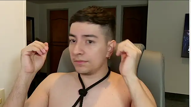 Jhoan saenz online show from September 2025 04:12:02 PM