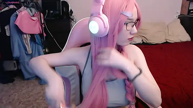 Maya Viola online show from March 2025 09:35:02 AM