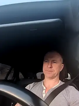 mustang69696 online show from October 2025 02:51:02 PM