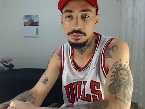 emiliano hottt online show from February 2026 07:08:02 AM