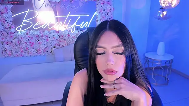 JadeEvansX online show from December 2024 05:37:02 PM