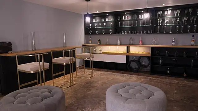 KateSunder online show from January 2026 08:18:02 AM