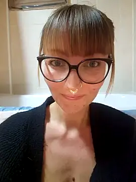 Snapshot of MissMialicious chatting on February 2025 09:03:02 PM MissMialicious online show from February 2025 09:03:02 PM