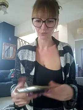 Snapshot of MissMialicious chatting on February 2025 02:53:01 PM MissMialicious online show from February 2025 02:53:01 PM