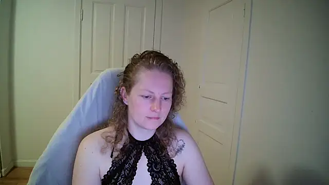 Girlnina-1995 online show from March 2026 08:20:01 AM