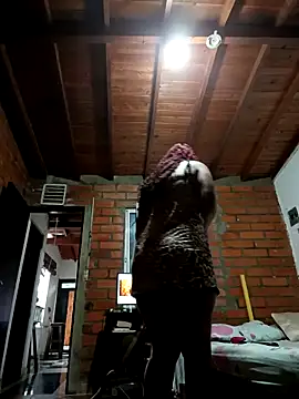 Snapshot of Bigassmommy_x chatting on December 2025 12:35:02 PM Bigassmommy x online show from December 2025 12:35:02 PM