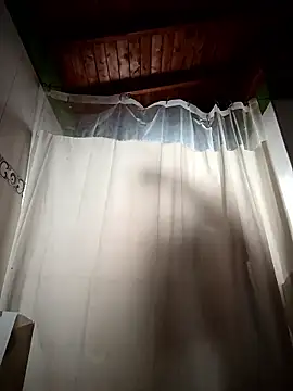 Snapshot of Bigassmommy_x chatting on January 2026 01:16:01 PM Bigassmommy x online show from January 2026 01:16:01 PM