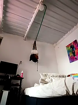 Snapshot of Bigassmommy_x chatting on February 2026 02:15:02 PM Bigassmommy x online show from February 2026 02:15:02 PM