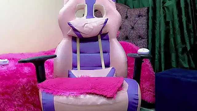 Snapshot of Samy_hot_69 chatting on January 2025 02:07:01 PM Samy hot 69 online show from January 2025 02:07:01 PM