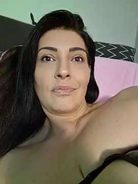 AryaSummersReal online show from June 2026 01:55:01 PM