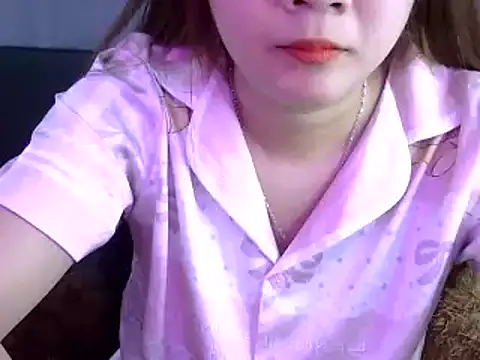 Snapshot of Bee_2k chatting on January 2025 05:17:02 AM Bee 2k online show from January 2025 05:17:02 AM