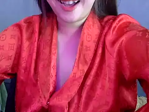 Snapshot of Bee_2k chatting on February 2025 05:19:01 AM Bee 2k online show from February 2025 05:19:01 AM