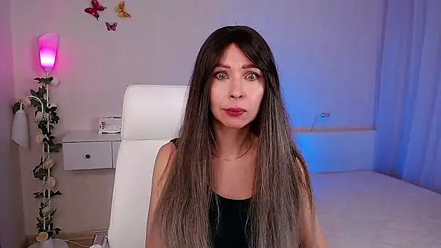 wendifoste online show from February 2025 07:25:02 PM