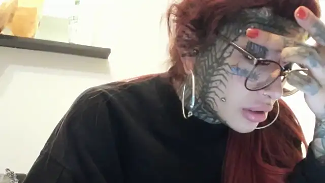 Snapshot of tamarapervert chatting on November 2025 10:26:02 PM tamarapervert online show from November 2025 10:26:02 PM