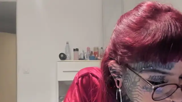 Snapshot of tamarapervert chatting on February 2026 06:14:01 PM tamarapervert online show from February 2026 06:14:01 PM