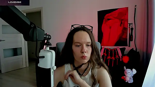 DivineBite online show from July 2026 12:42:02 PM
