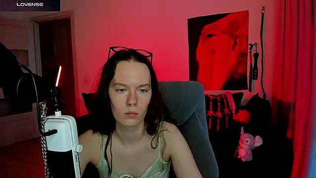 DivineBite online show from July 2026 05:15:02 PM