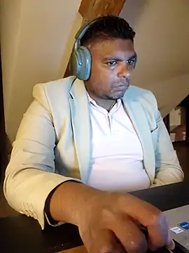 Bandusrilankasexymen online show from April 2026 09:27:01 PM