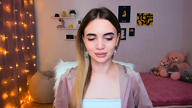 aPieceOfJoy online show from December 2024 11:31:02 PM