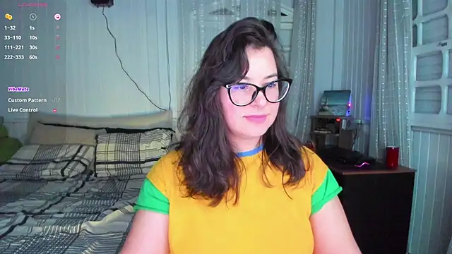 Snapshot of anna_love_hot chatting on May 2026 09:21:01 PM anna love hot online show from May 2026 09:21:01 PM