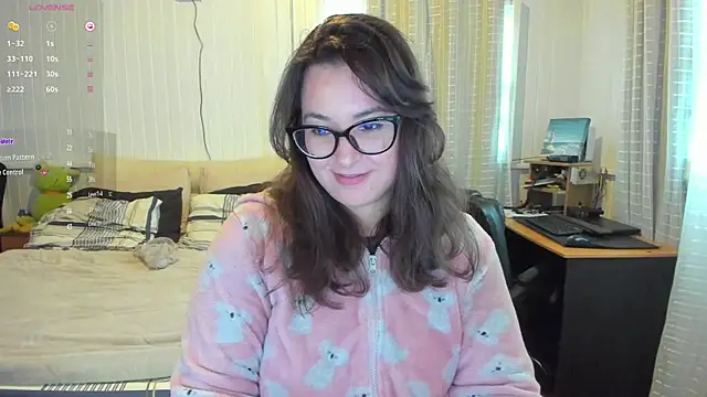 Snapshot of anna_love_hot chatting on June 2026 07:28:01 PM anna love hot online show from June 2026 07:28:01 PM