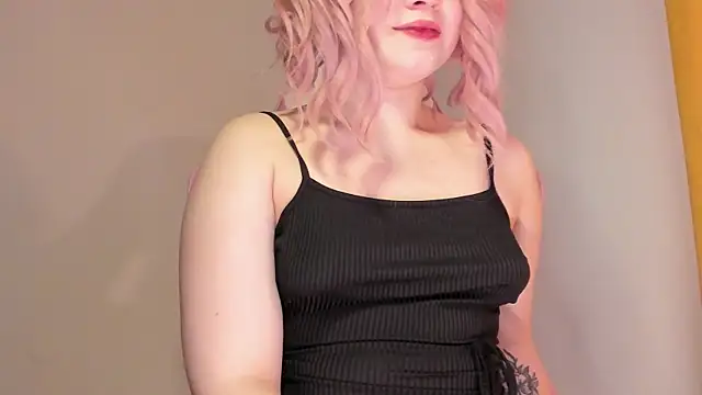 SueNiceeeee online show from November 2025 10:21:01 PM