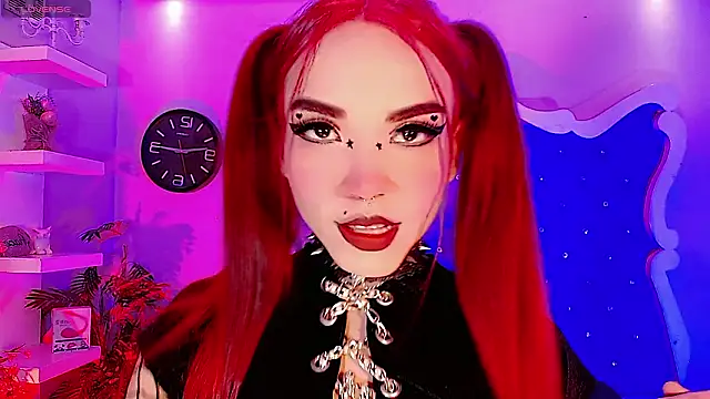 LeyXandrabraz online show from February 2026 08:20:01 PM