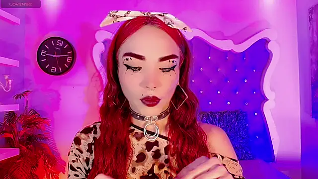 LeyXandrabraz online show from April 2026 08:13:02 PM