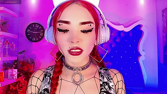 LeyXandrabraz online show from April 2026 01:42:02 AM