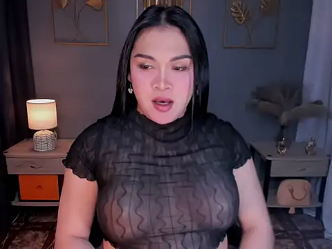 MaxeneCullens online show from September 2025 07:30:01 AM