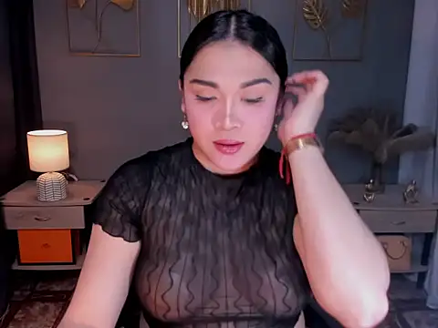 MaxeneCullens online show from November 2025 05:29:02 AM