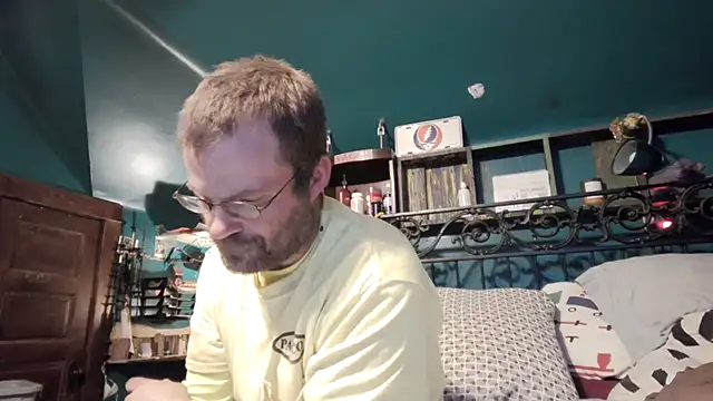 charactrzero online show from November 2025 01:18:01 AM