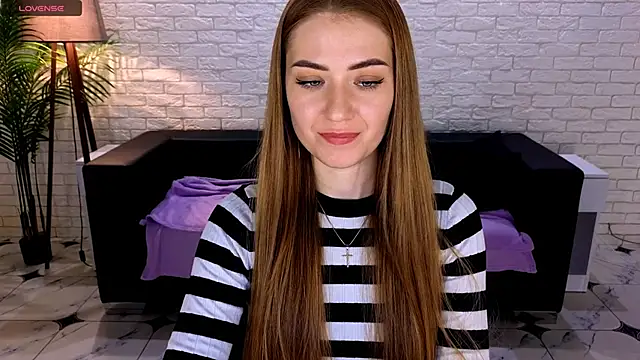 Adelyna Bird online show from March 2025 10:14:02 AM