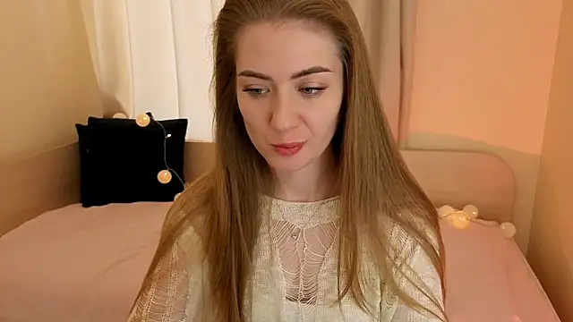 Adelyna Bird online show from December 2025 07:39:01 AM