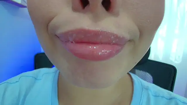 lisbet21x online show from February 2025 02:05:02 PM